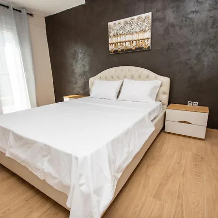 Elea Appartement Vrasná