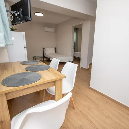 Apartment Elea Vrasná