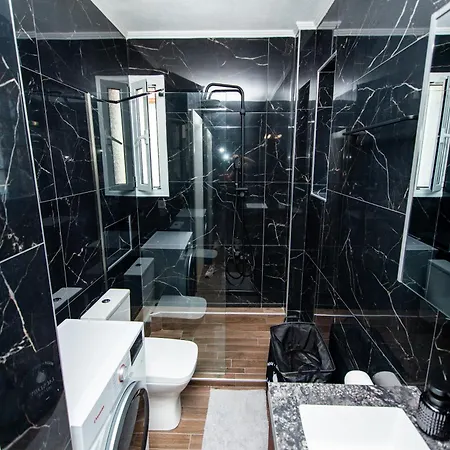 Elea Apartment