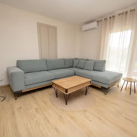 Elea Apartman *